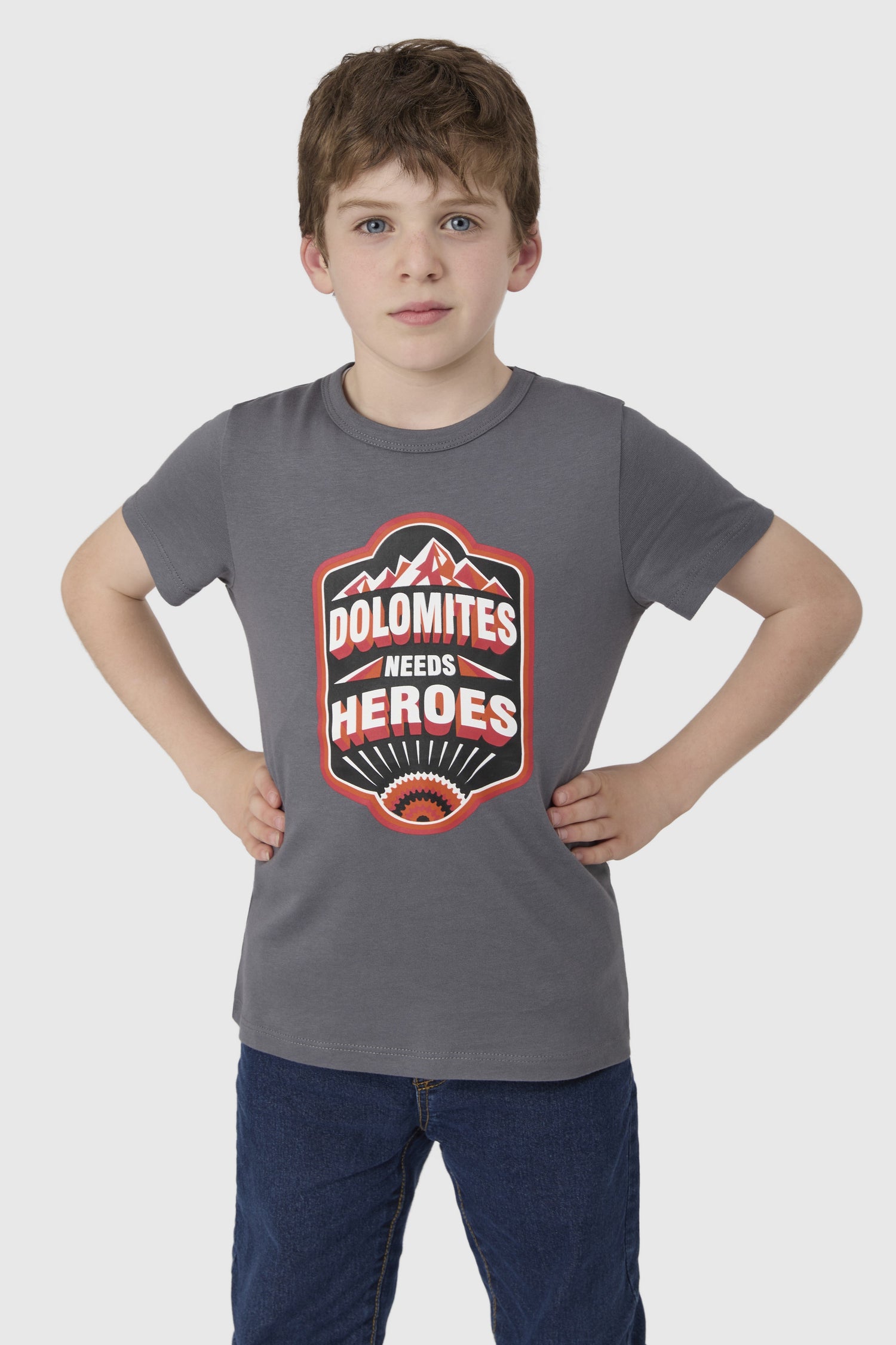 T-shirt HERO Kids "Needs Heroes"